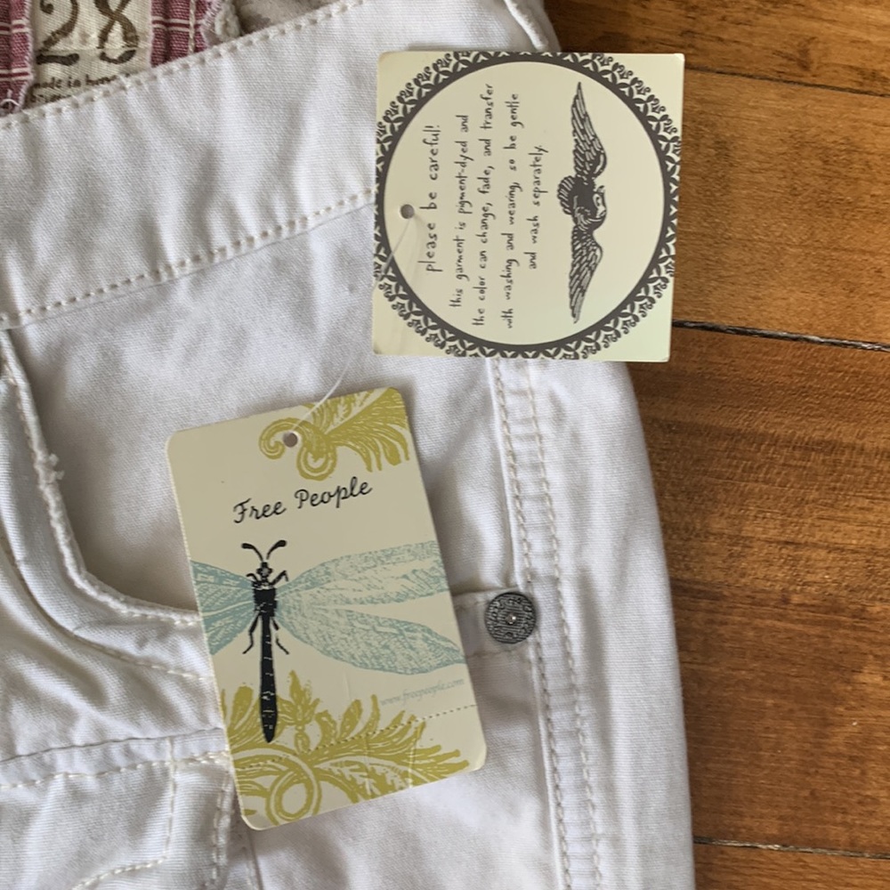 Free people off white crops. NWT. Retsil 158 - Picture 3 of 7